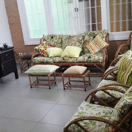 Casa Com Churrasqueira Proximo A Praia Em 우바투바 외부 사진
